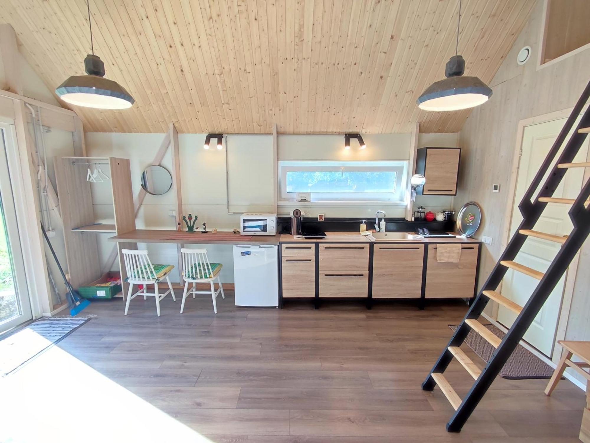 Modern Sauna Cabin In Horse Ranch Liyeplauke Εξωτερικό φωτογραφία